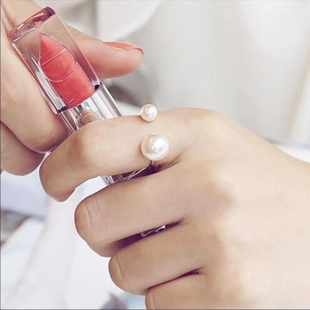 "Lover of Pearls" Adjustable Luxury Minimalist Dainty Designer Gift EverydayRing - Picture 5 of 8